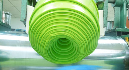 矽橡（xiàng）膠原料（liào）是什麽，矽膠產品到底如何（hé）做？